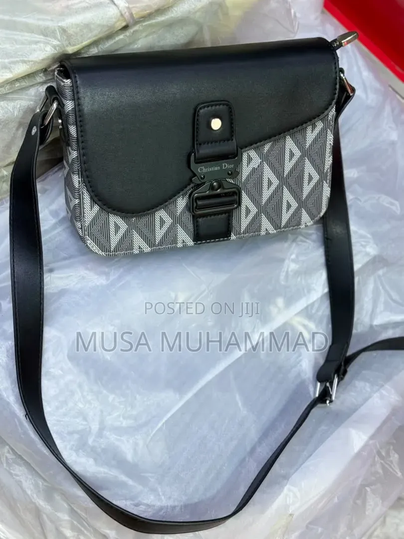 Travelling Bags