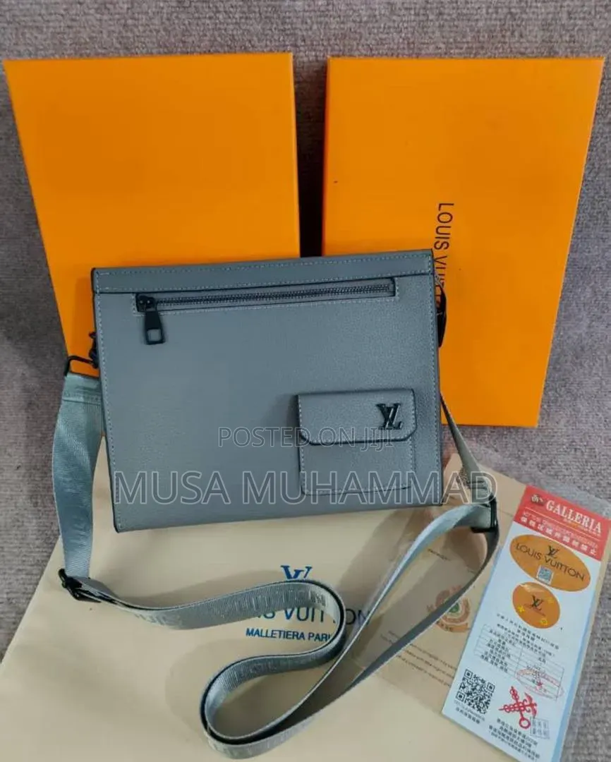 Travelling Bags
