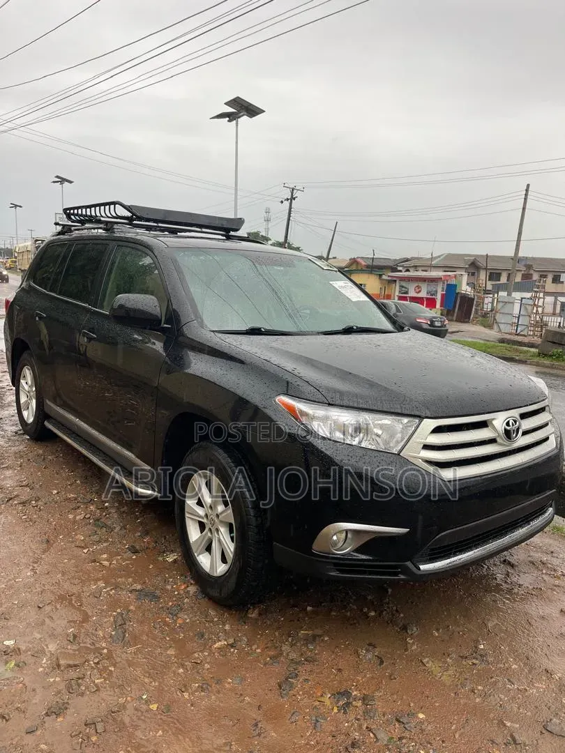 Toyota Highlander 2012 Black