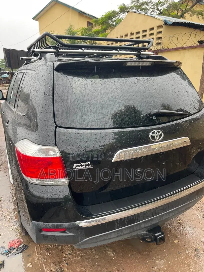 Toyota Highlander 2012 Black