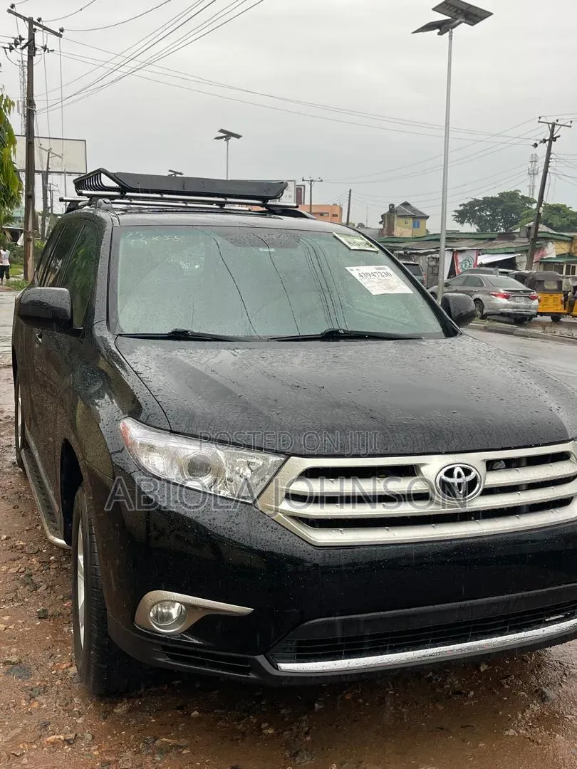 Toyota Highlander 2012 Black