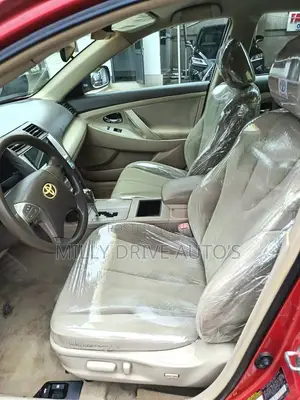 Toyota Camry LE 4dr Sedan (2.4L 4cyl 5A) 2008 Red