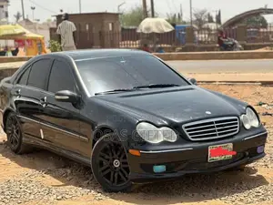 Mercedes-Benz C230 2008 Black