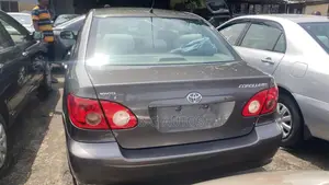 Toyota Corolla LE 2005 Gray