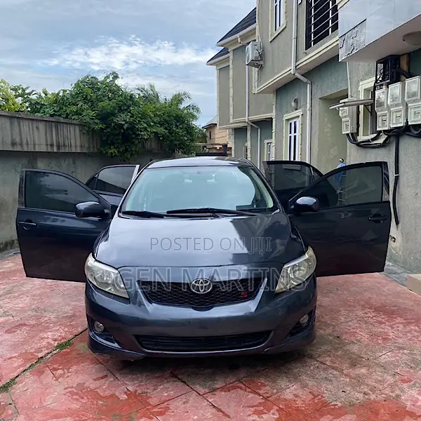 Toyota Corolla 2010