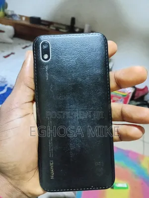 Huawei Y6 16 GB Black