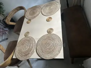 4 Seater Dinning Set