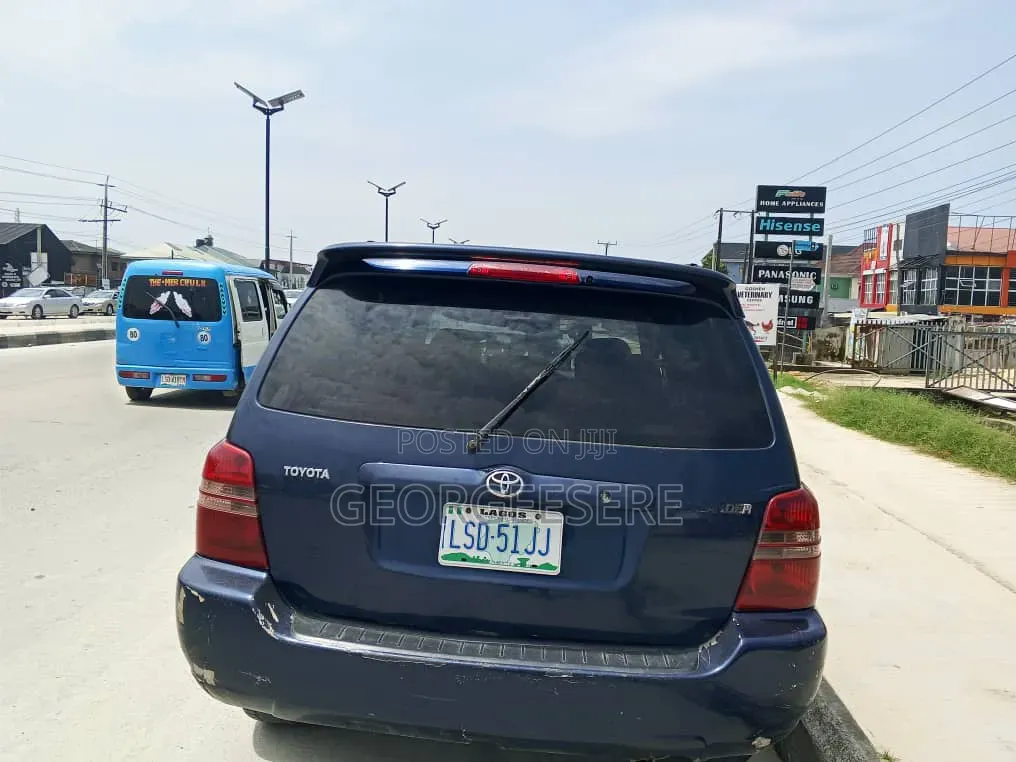 Toyota Highlander 2003 Blue