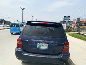 Toyota Highlander 2003 Blue