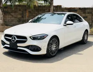 Mercedes-Benz C300 2023 White