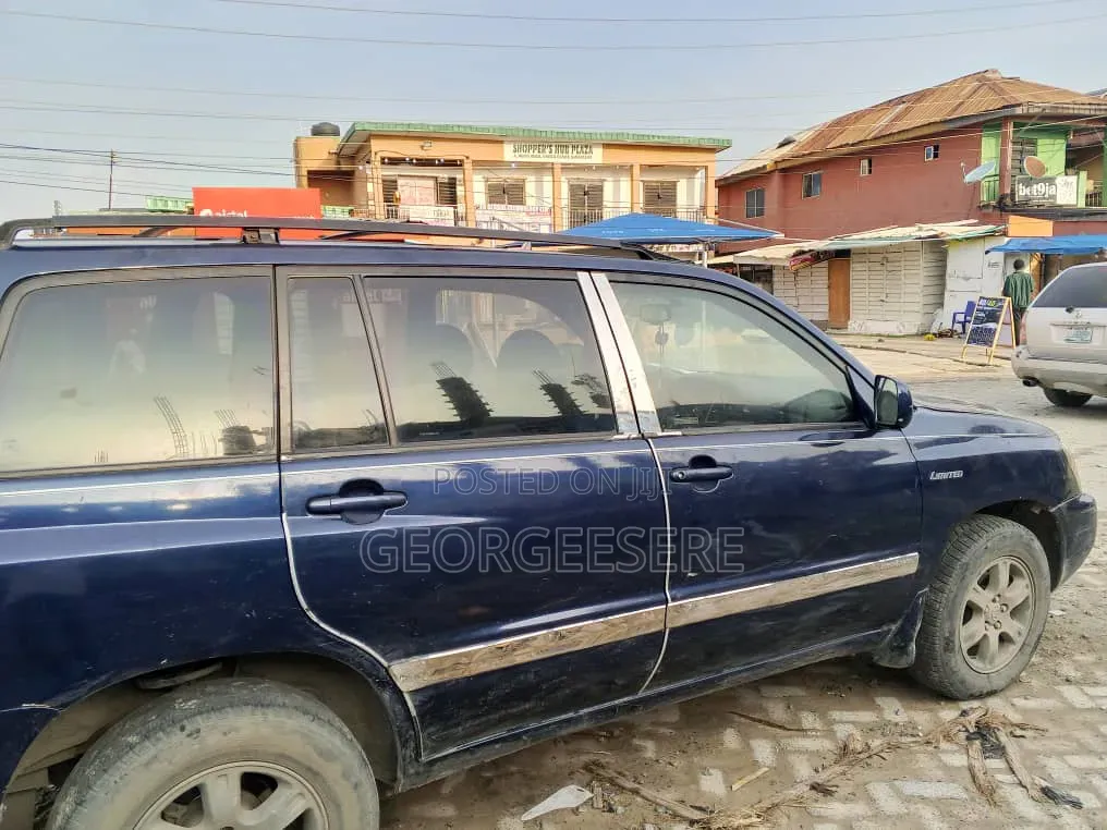 Toyota Highlander 2003 Blue