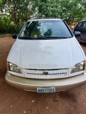 Toyota Sienna 2005 White