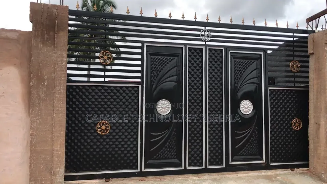 Standard Iron Gate