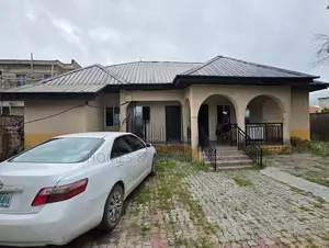 3bdrm Bungalow in Victory Villa, Abijo for sale