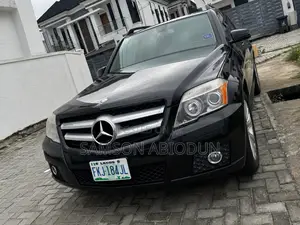 Mercedes-Benz GLK-Class 350 4MATIC 2010 Black