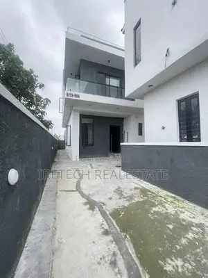 4bdrm Duplex in Ajah Abraham, Off Lekki-Epe Expressway for sale