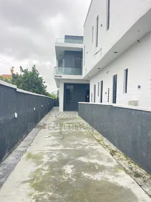4bdrm Duplex in Ajah Abraham, Off Lekki-Epe Expressway for sale