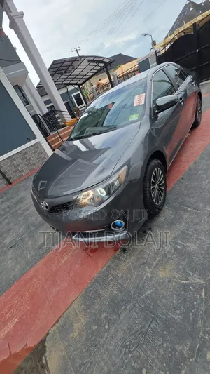 Toyota Camry 2013 Gray