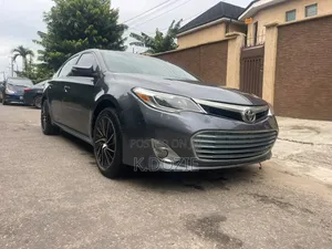 Toyota Avalon XLE Premium 4dr Sedan (3.5L 6cyl 6A) 2014 Gray