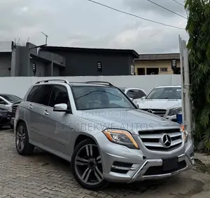 Mercedes-Benz GLK-Class 350 4MATIC 2013 Gold