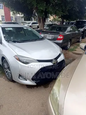 Toyota Corolla 2018 Silver