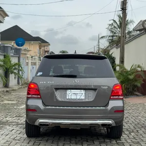 Mercedes-Benz GLK-Class 2014 Brown