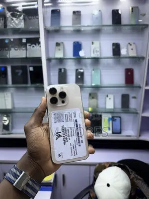 New Apple iPhone 16 Pro 256 GB Gold
