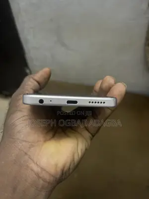 Itel City 100 128 GB Silver