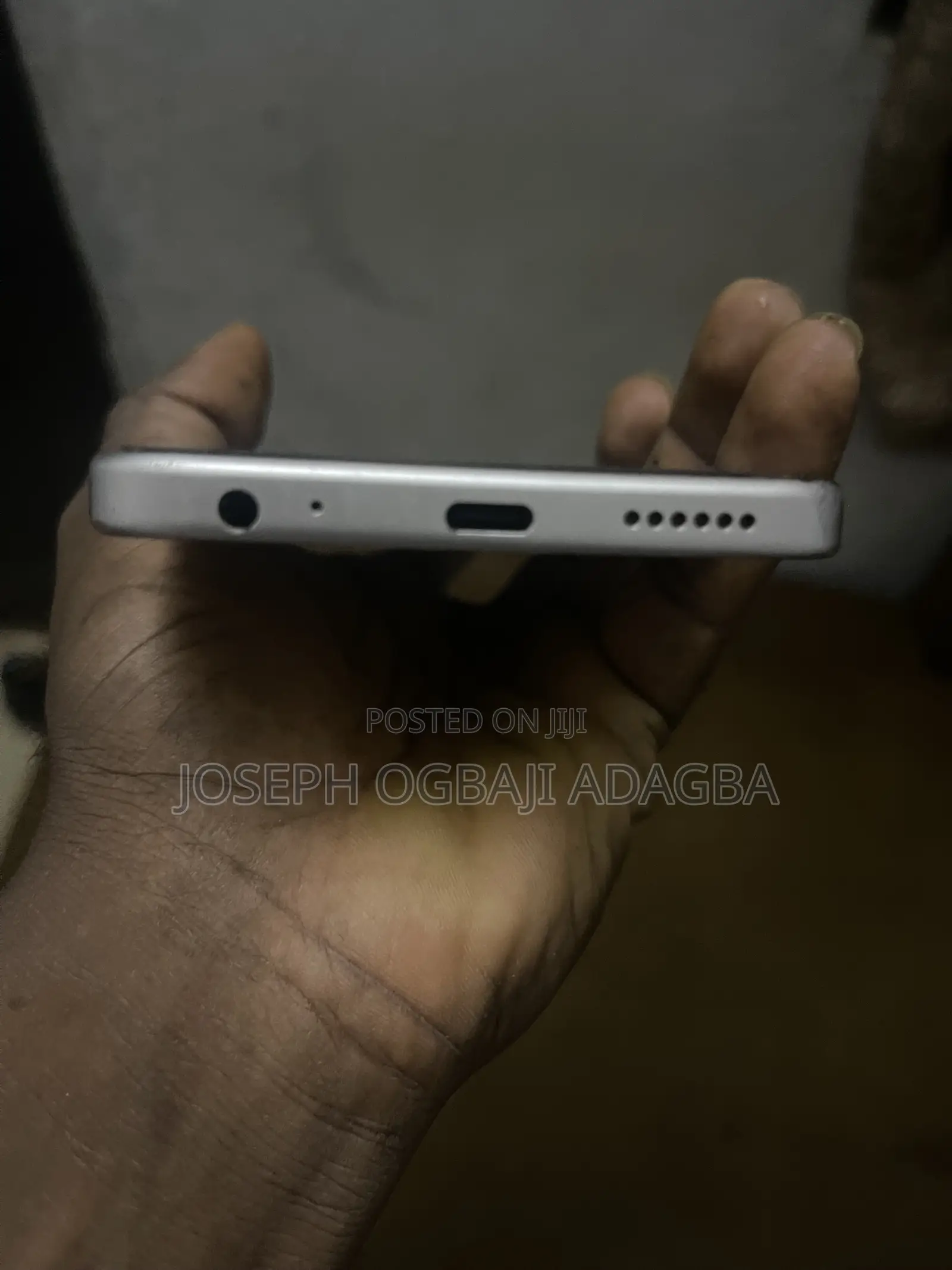 Itel City 100 128 GB Silver