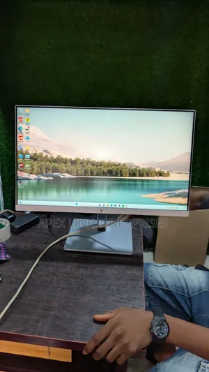 Hp Elite Display, 24 Inches Frameless Ips Monitor