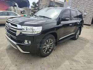 Toyota Land Cruiser 2014 Black