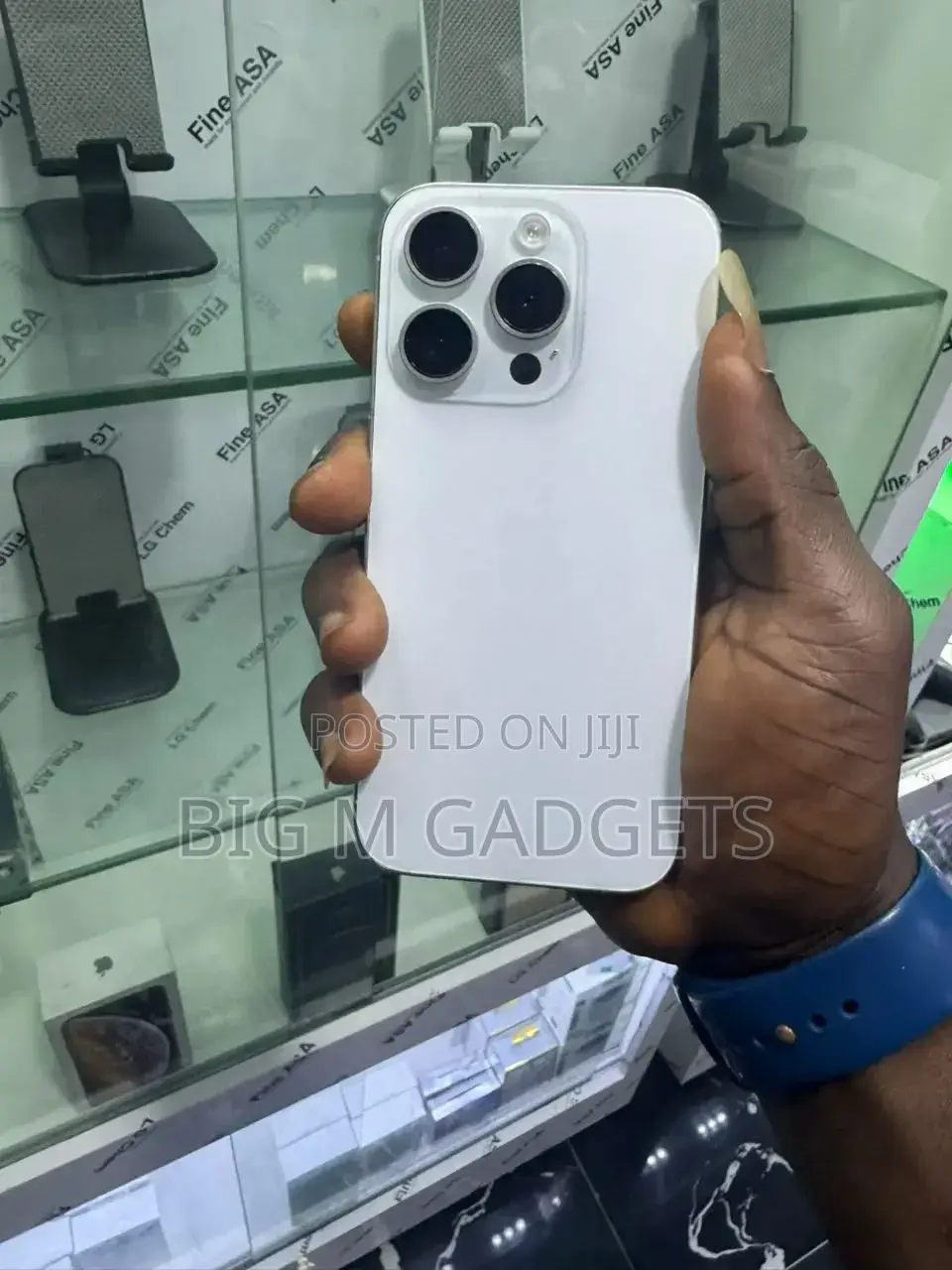 Apple iPhone 15 Pro 128 GB White