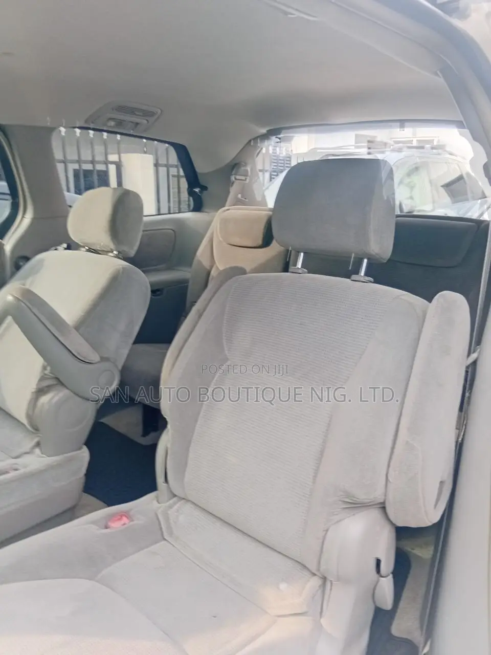 Toyota Sienna 2005 Gold