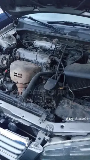 Toyota Camry 2000 Gray