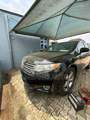 Toyota Venza 2010 Black