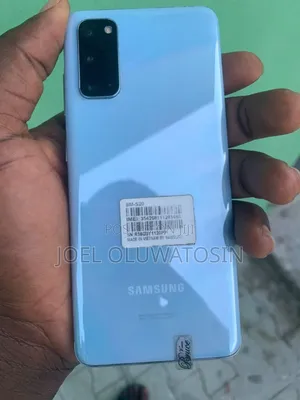 Samsung Galaxy S20 128 GB Blue