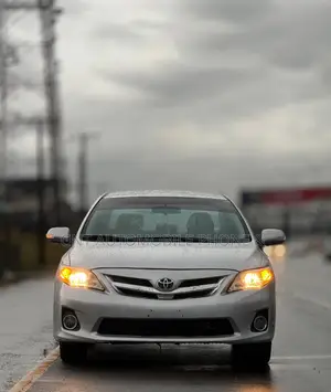 Toyota Corolla 2009 Silver