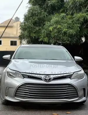Toyota Avalon 2013 Silver