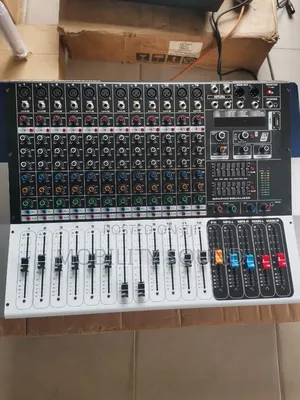 12 Channels Mixer