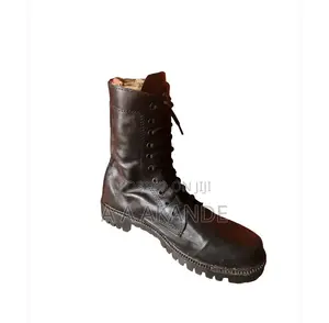 Security Boots/ Desert Boot