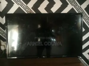 Clean 32 Inch Lg Non Smart Tv