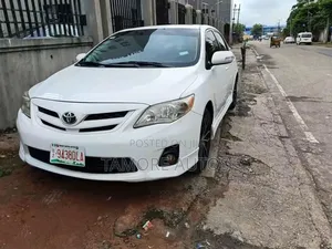 Toyota Corolla S 4dr Sedan (1.8L 4cyl 4A) 2013 White