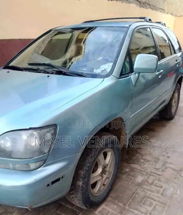 Lexus RX 2000 Blue