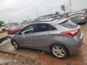 Hyundai Elantra 2015 Beige