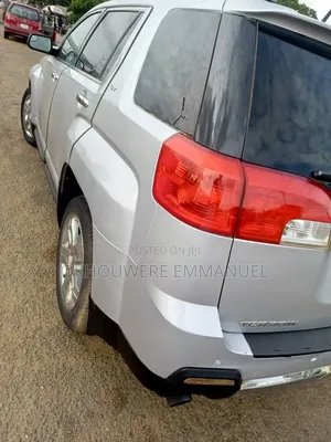 GMC Envoy 2005 Silver