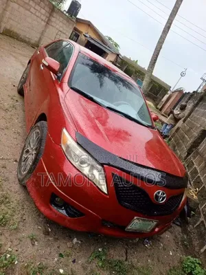 Toyota Camry SE 4dr Sedan (2.5L 4cyl 6AM) 2010 Red