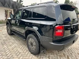 New Toyota Land Cruiser Prado 2026 Black