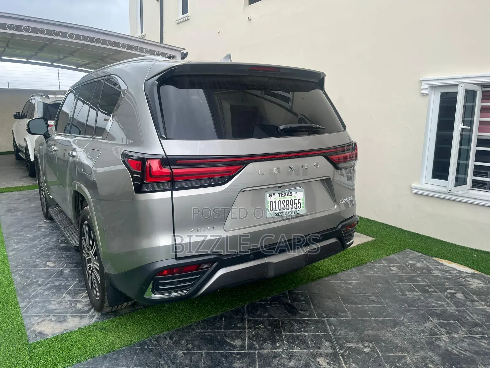 Lexus LX 2023 Gray