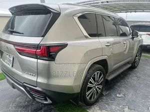 Lexus LX 2023 Gray