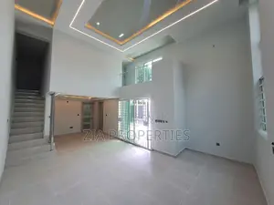 2bdrm Penthouse in Ikeja for rent